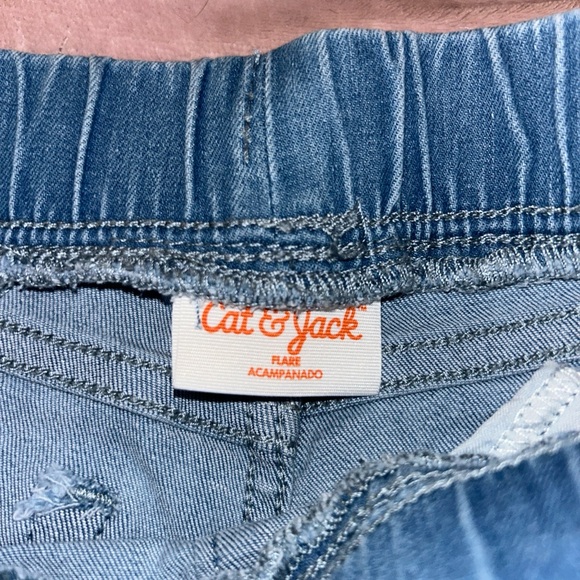 Set of Two Denim Jeans in Blue and Green - Picture 4 of 6